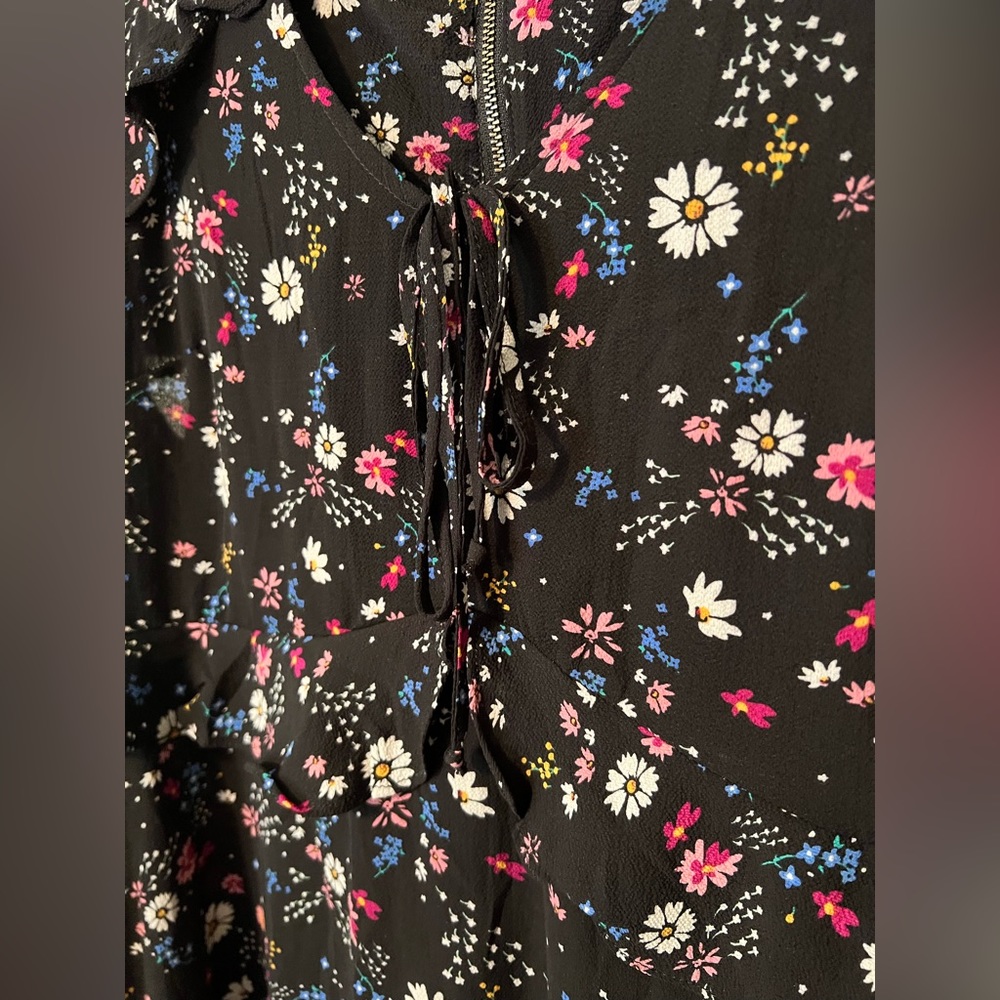 Xhilaration XXL women’s dress flowered tiered cap sleeves black - Picture 4 of 7